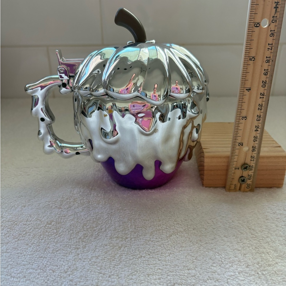 Disney Halloween Cup Disney100 Evil Hag Poison Apple Silver Metallic Purple - Picture 2 of 4